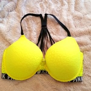NWT Pink frontclose strappy bra